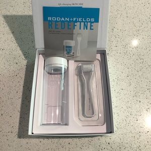 Rodan and Fields AMP roller BNIB